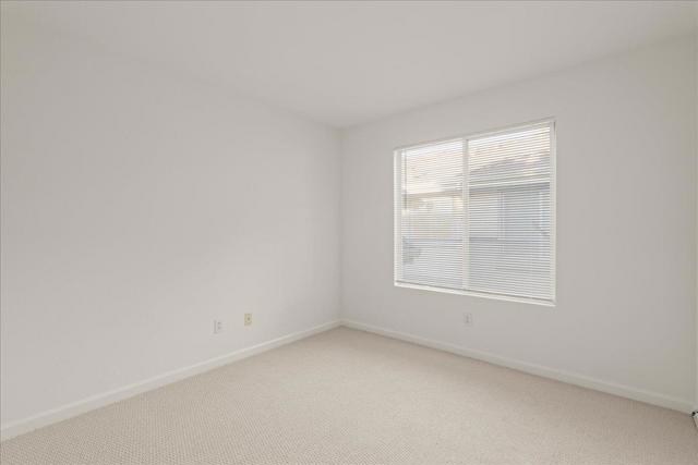 328 Ribbonwood Avenue, San Jose CA: https://media.crmls.org/mediaz/6c55bb51-3232-4296-8167-a78c20d9fe9c.jpg