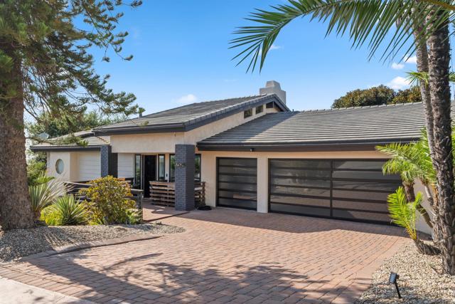 17924 Saint Andrews Dr, Poway CA: https://media.crmls.org/mediaz/6c569ab7-e284-4977-a706-75d63534dc7b.jpg