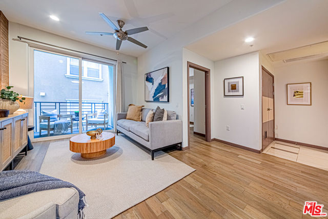 903 S New Hampshire Avenue, Los Angeles CA: https://media.crmls.org/mediaz/6c58d94a-4678-4a33-8f3a-2d3c874920bf.jpg