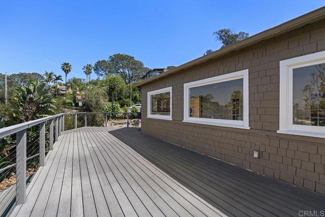 Detail Gallery Image 56 of 67 For 1654 Camino Del Mar Upper,  Del Mar,  CA 92014 - 3 Beds | 3 Baths