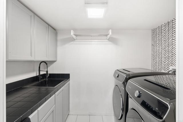 Detail Gallery Image 32 of 71 For 9309 Hillside, Spring Valley,  CA 91977 - 6 Beds | 5 Baths