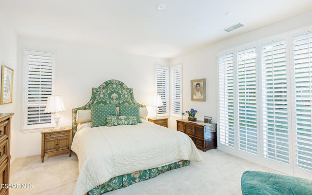 20769 Lugano Way, Porter Ranch CA: https://media.crmls.org/mediaz/6c5951a6-2200-4e8e-ba09-b19ed82db2d5.jpg