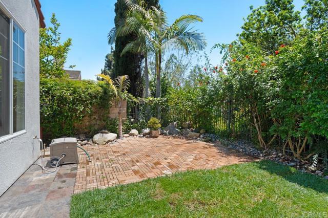 Detail Gallery Image 57 of 75 For 2327 Falkirk Row, La Jolla,  CA 92037 - 3 Beds | 3/1 Baths