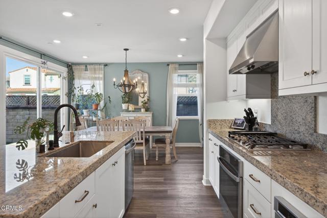 Detail Gallery Image 19 of 63 For 562 Kumquat Ct, Santa Paula,  CA 93060 - 5 Beds | 4 Baths