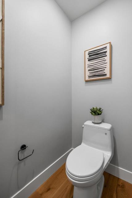 221 Hope Street, Mountain View CA: https://media.crmls.org/mediaz/6c5b5dde-35b5-4d86-8e10-c3f875ff61ae.jpg