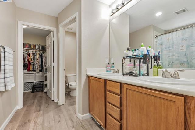 208 Jupiter Ct., Pittsburg CA: https://media.crmls.org/mediaz/6c5b9eb8-b194-40eb-9151-c2586749fd11.jpg