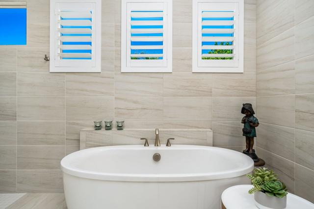 54805 Northern Dancer Drive, La Quinta CA: https://media.crmls.org/mediaz/6c5d5fcf-294a-4a36-be62-0af0ba73c022.jpg