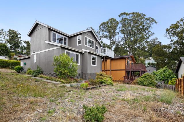 838 Columbus Street, El Granada CA: https://media.crmls.org/mediaz/6c5e90bd-bfcf-462c-aac1-d5a18b32557e.jpg