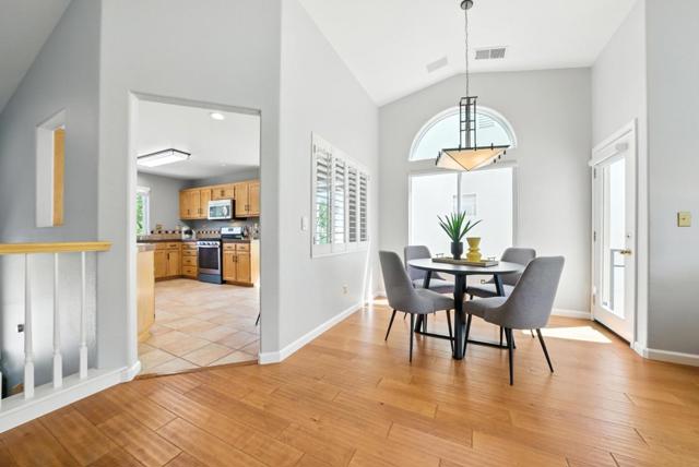 546 Chelsea, San Jose CA: https://media.crmls.org/mediaz/6c5efda0-0508-47e8-8a10-22bf91d21996.jpg