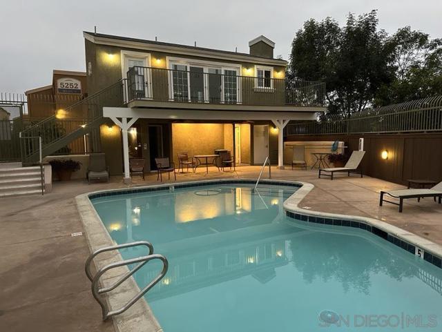 5402 Balboa Arms Dr., San Diego CA: https://media.crmls.org/mediaz/6c5effff-e67d-429c-87bc-afb168b37dbd.jpg