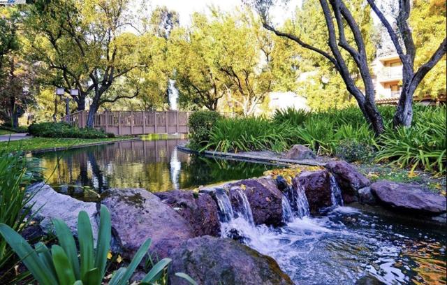 420 N Civic Dr., Walnut Creek CA: https://media.crmls.org/mediaz/6c602efb-3dad-45a2-97fd-93c06a8db0ce.jpg
