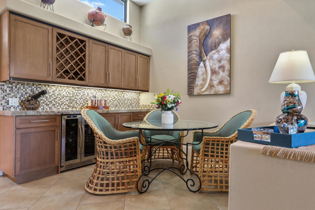 38849 Palm Valley Drive, Palm Desert CA: https://media.crmls.org/mediaz/6c60a139-7001-4c3e-93e1-65a0ba46a35e.jpg