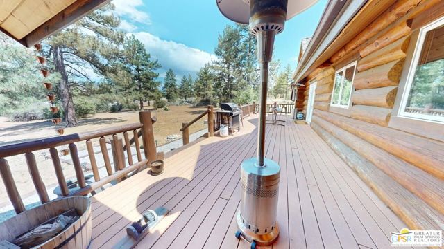 60164 Devils Ladder Road, Mountain Center CA: https://media.crmls.org/mediaz/6c60a2a2-8985-475a-a3d2-6cb5e8f92059.jpg