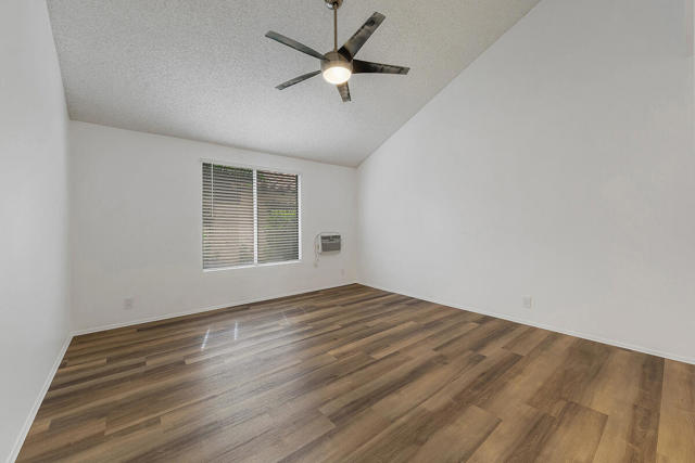 60 Calle Solano, Rancho Mirage CA: https://media.crmls.org/mediaz/6c616cd8-9c3e-4604-b557-10cf120a4b42.jpg