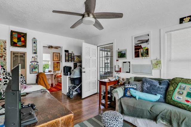 852 58th Street, Oakland CA: https://media.crmls.org/mediaz/6c61e406-6346-4274-9104-c7bb2a3289c4.jpg