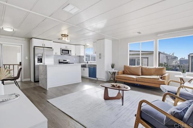 Detail Gallery Image 7 of 42 For 402 63rd St #115,  San Diego,  CA 92114 - 2 Beds | 2 Baths