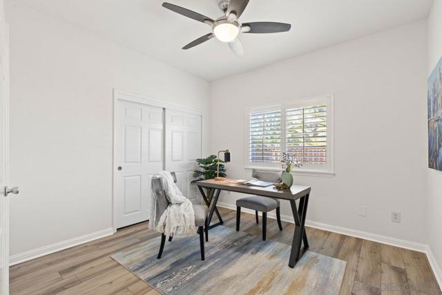 2084 Roberts Pl, Escondido CA: https://media.crmls.org/mediaz/6c639baa-59cb-4461-bf09-28750cba99b4.jpg
