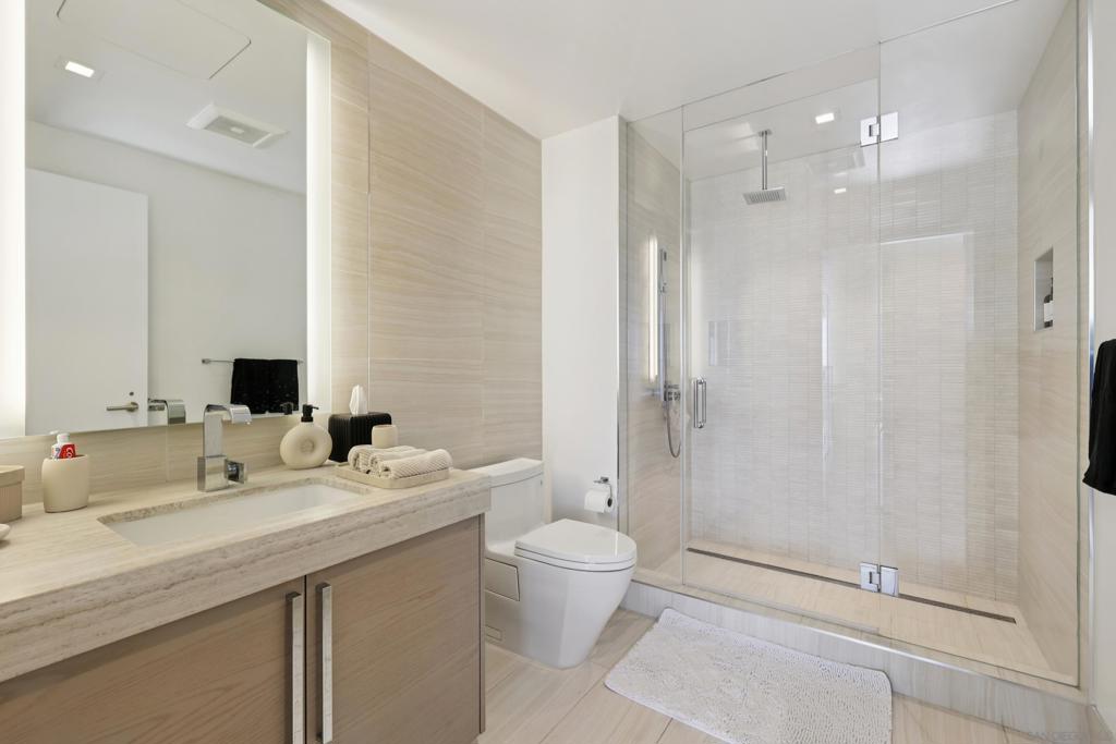 888 E St - photo 20