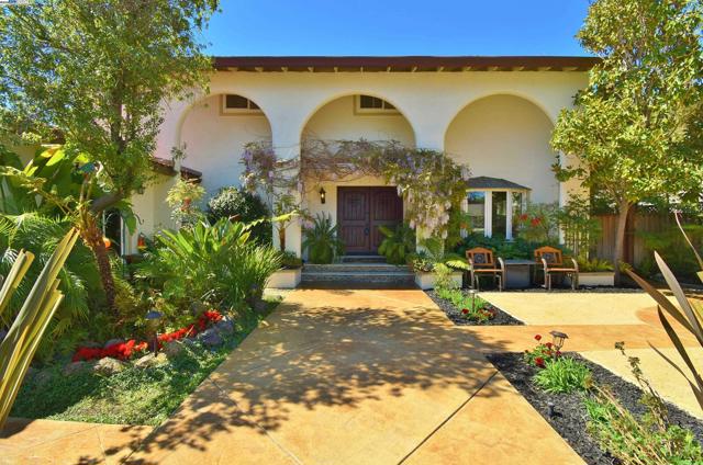 1626 Harlan Dr, Danville CA: https://media.crmls.org/mediaz/6c65d01b-1ac3-4953-ad33-21f68ecfd9d1.jpg