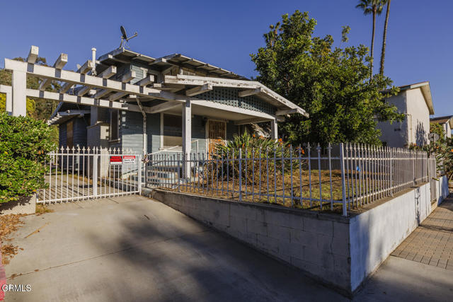 Front Image Thumbnail for CRV1-27363