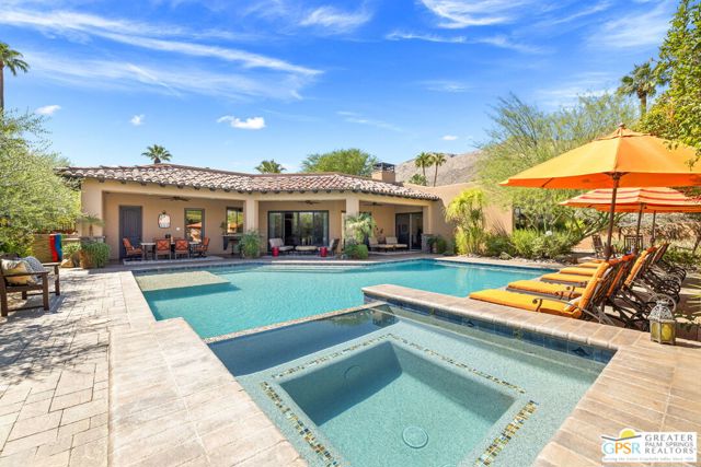 248 E Palo Verde Avenue, Palm Springs CA: https://media.crmls.org/mediaz/6c68c47a-480e-4c3c-a658-e14fdf230e68.jpg