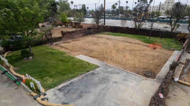 2686 Meguiar Drive, Pasadena CA: https://media.crmls.org/mediaz/6c68e192-a10f-4604-b938-783be5d7bb4d.jpg