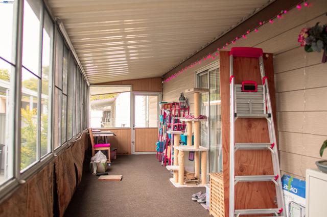 1050 Borregas Ave, Sunnyvale CA: https://media.crmls.org/mediaz/6c6a7a7b-223a-4e08-b0b5-43202c9ba1fd.jpg