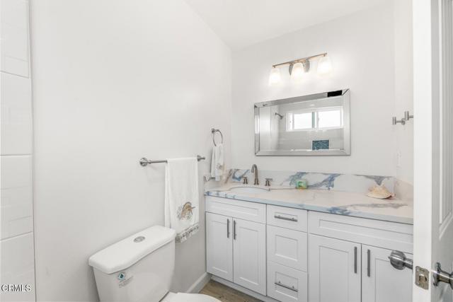 138 S Bryn Mawr Street, Ventura CA: https://media.crmls.org/mediaz/6c6d58cb-d1bd-4535-b20a-b5359789eaf6.jpg