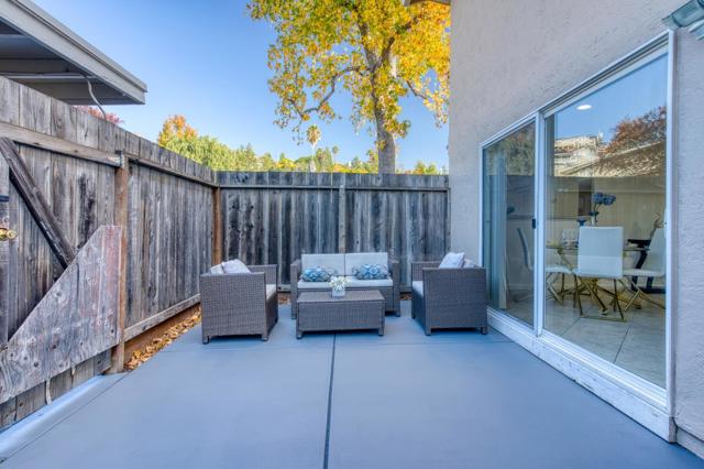 3488 Prince Philip Court, San Jose CA: https://media.crmls.org/mediaz/6c6d965c-b5f8-42bb-a0ca-74044bb44af1.jpg