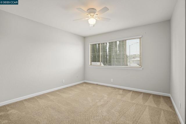 89 Cormorant Court, Martinez CA: https://media.crmls.org/mediaz/6c6dec3b-7514-4683-8b2b-d5efa4946095.jpg