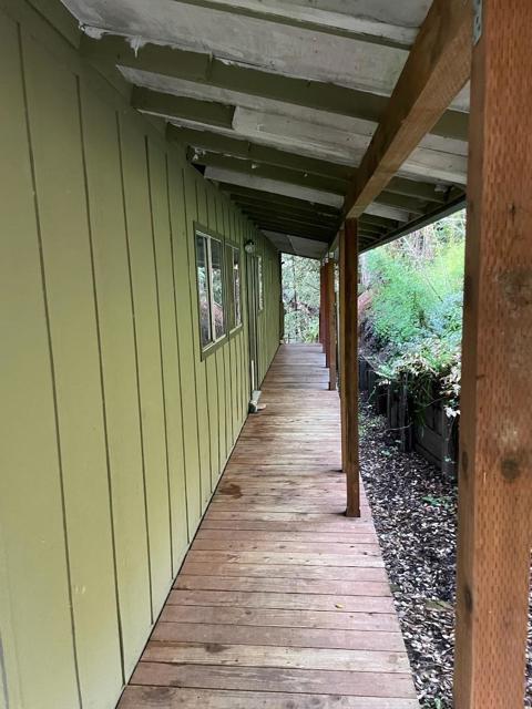 10188 Lake Boulevard, Felton CA: https://media.crmls.org/mediaz/6c6e7980-fb28-4825-be2c-4697c49226ce.jpg