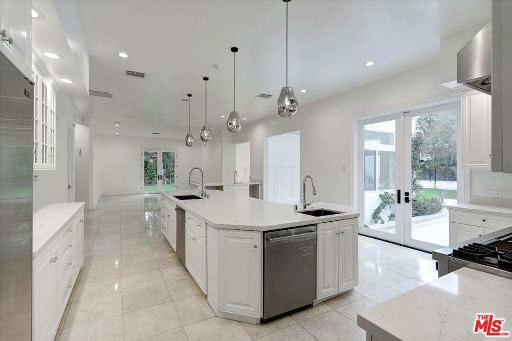 MLS #25510351 image #15