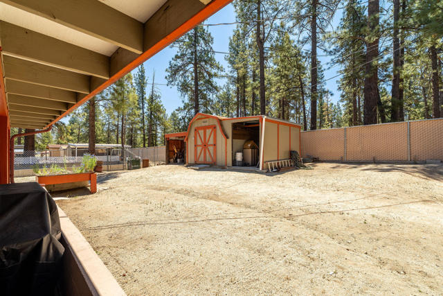 59341 Courtesy Drive, Mountain Center CA: https://media.crmls.org/mediaz/6c714825-1f11-40b1-a2f0-b6ed92cd8c3f.jpg