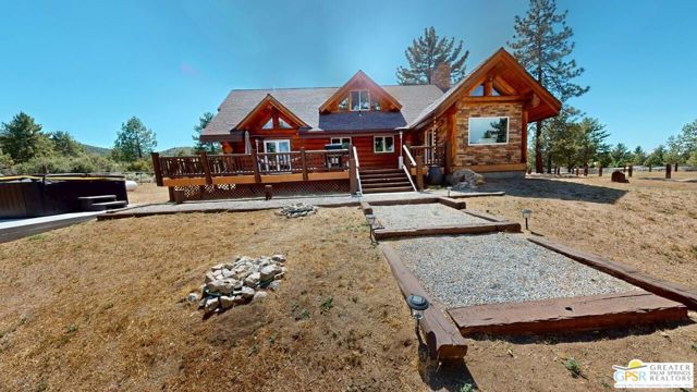 60164 Devils Ladder Road, Mountain Center CA: https://media.crmls.org/mediaz/6c7190ec-ba83-45ab-bb5d-50c2988aa75b.jpg