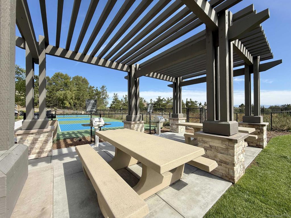 14136 Jonah Way - photo 18