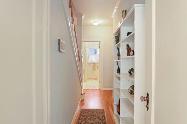 509 Myrtle Avenue, Modesto CA: https://media.crmls.org/mediaz/6c71e40d-e584-4c5c-be2b-773dd803fd90.jpg