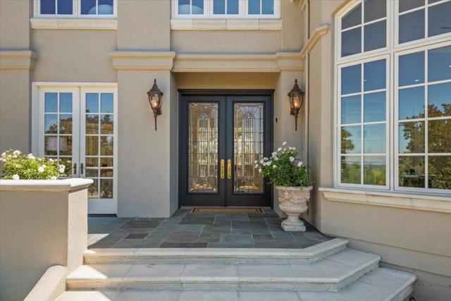 14113 Pike Road, Saratoga CA: https://media.crmls.org/mediaz/6c723d0c-72a0-4df9-8176-ccb262afa408.jpg