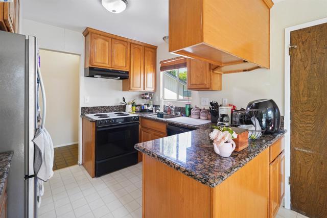 Image 34 of 49 For 5218 Norma Way