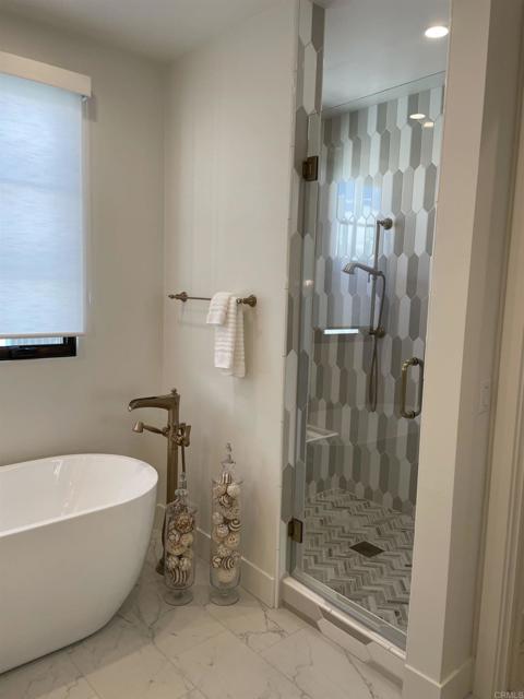 Detail Gallery Image 10 of 12 For 6138 Paseo Delicias, Rancho Santa Fe,  CA 92067 - 1 Beds | 1/1 Baths