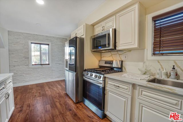2070 Lilac Lane photo 23