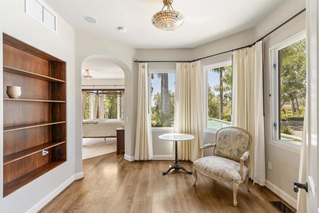 16733 Calle Hermosa, San Diego CA: https://media.crmls.org/mediaz/6c754b69-7b1a-4189-abed-cd91348e0fb5.jpg