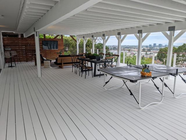 1689 Sunnyslope Avenue, Belmont CA: https://media.crmls.org/mediaz/6c755b96-68b6-4547-9c26-e68a117a5928.jpg