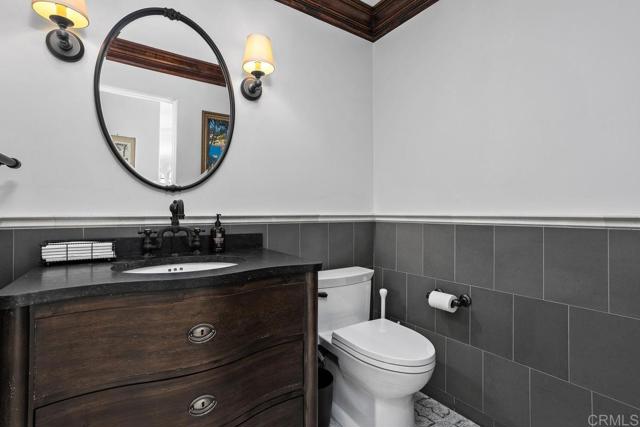 3433 Western Springs Rd, Encinitas CA: https://media.crmls.org/mediaz/6c7899b4-47bd-4871-952e-685c9488f5d6.jpg