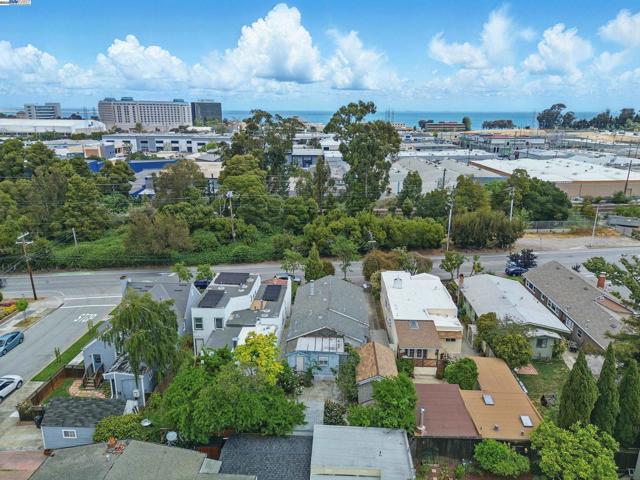 Image 35 of 40 For 1307 California Dr