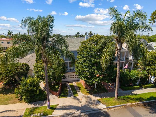 736 F Ave, Coronado CA: https://media.crmls.org/mediaz/6c7cc7a0-7053-490f-8063-8766c0798391.jpg