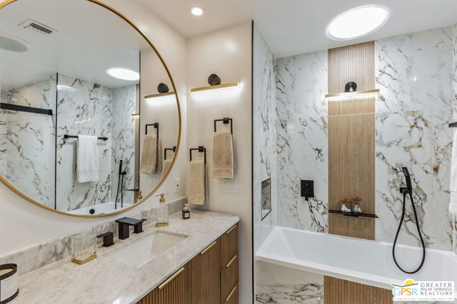 505 E Molino Road, Palm Springs CA: https://media.crmls.org/mediaz/6c7e0f6d-3524-40ba-8071-f12beee5013c.jpg