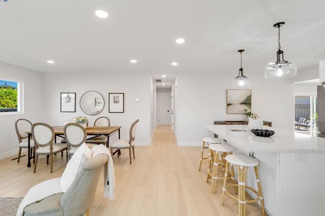 736 Adams Ave, Livermore CA: https://media.crmls.org/mediaz/6c7e3ffc-96f3-477a-8ec0-9f4a47377a94.jpg