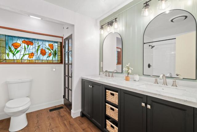 120 Bella Vista Lane, Watsonville CA: https://media.crmls.org/mediaz/6c7e679d-86d7-4b95-98c7-5416d1a4b76a.jpg