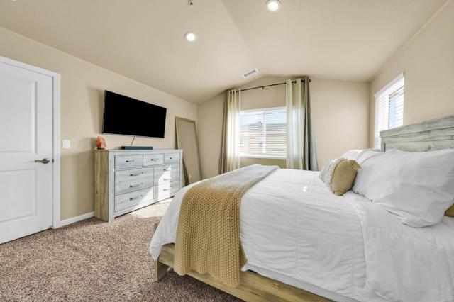 21 Sycamore Street, Greenfield CA: https://media.crmls.org/mediaz/6c7e79a4-2462-48d4-adde-d07e2682de11.jpg