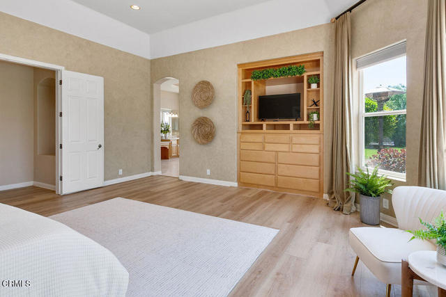 2625 Marvella Court, Camarillo CA: https://media.crmls.org/mediaz/6c7ea038-19cf-4833-99f2-1c4fbdd89486.jpg